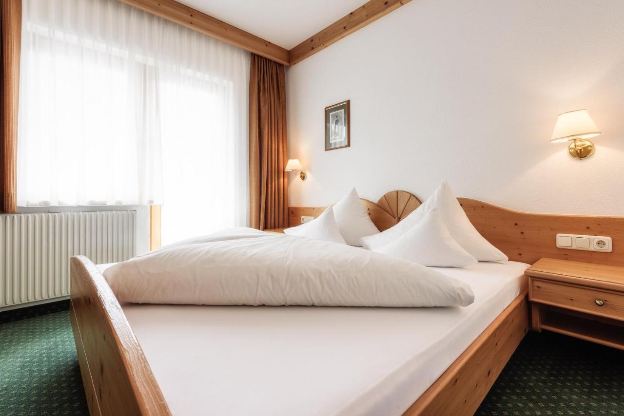 Hotel Regina Serfaus Bagian luar foto