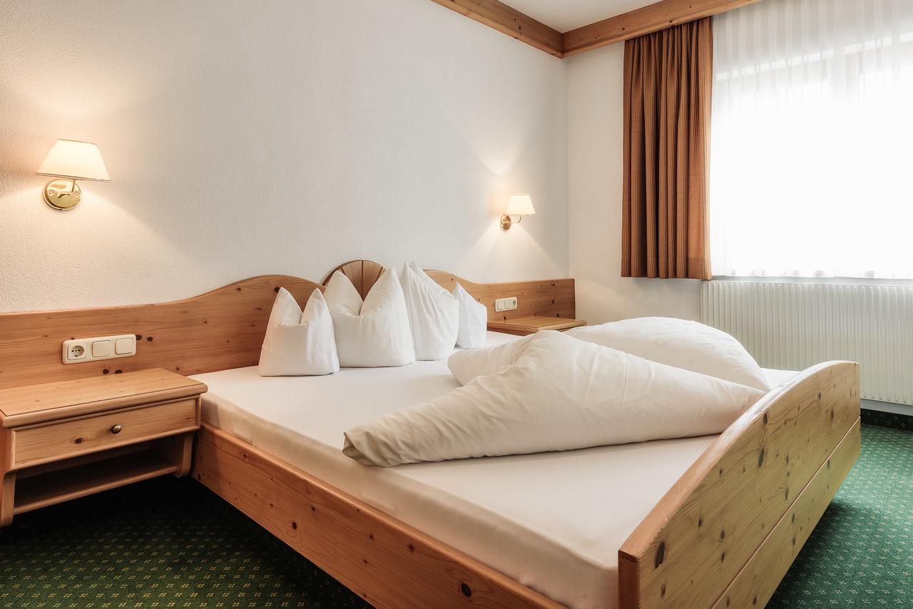 Hotel Regina Serfaus Bagian luar foto